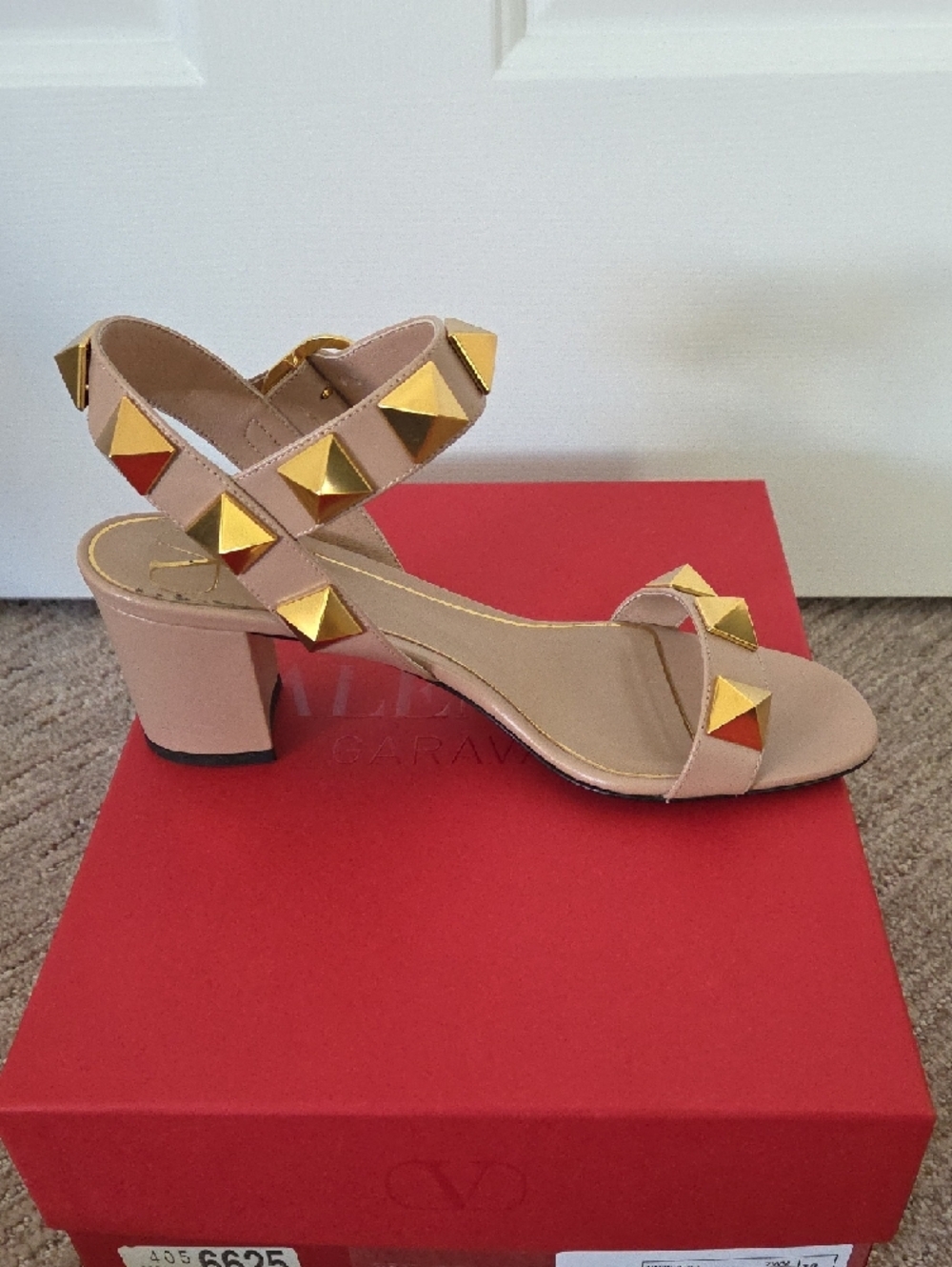Valentino 60mm Roman Stud Sandal Rose - Picture 6 of 7